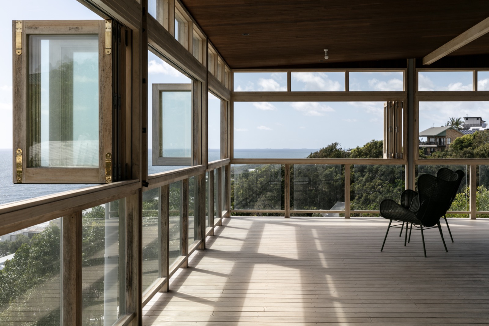 Roebuck Concepts custom home extension, Sunshine Coast